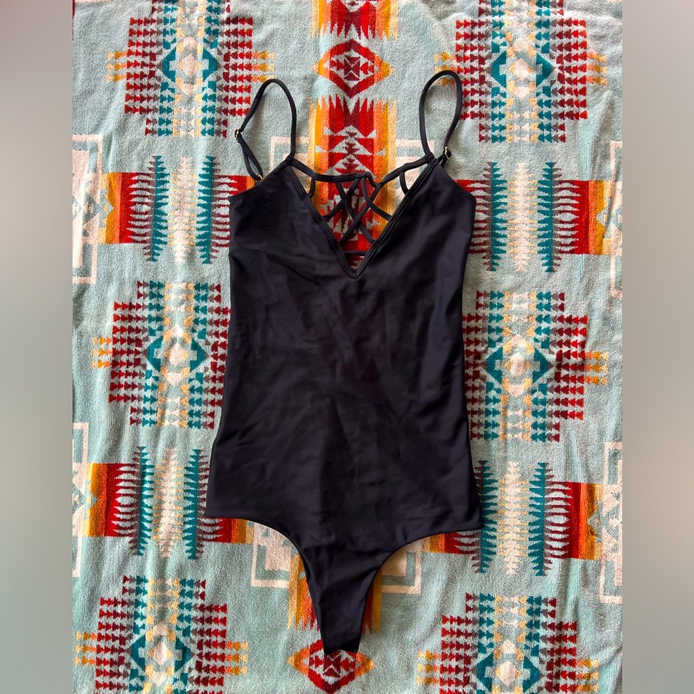 Issa de’ Mar São Paulo one piece swimsuit (med, 6-8)